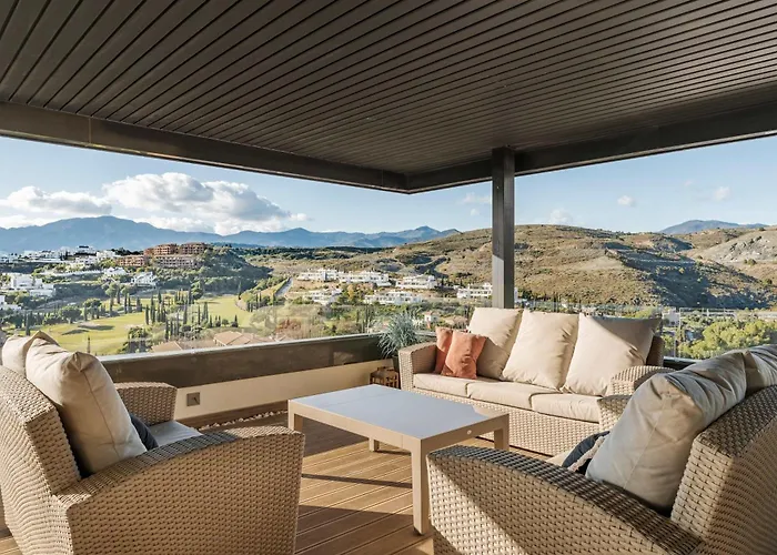 Hoyo19 10 Views Luxury