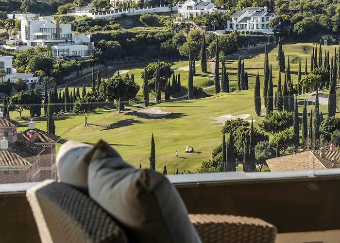 Hoyo19 10 Views Luxury *